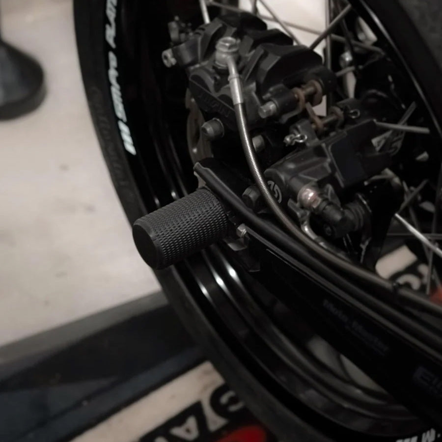 Supermoto Axle Sliders (Crash Pegs, Easy to Install)